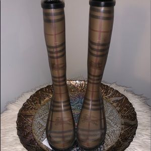 Burberry Nova Rainboots